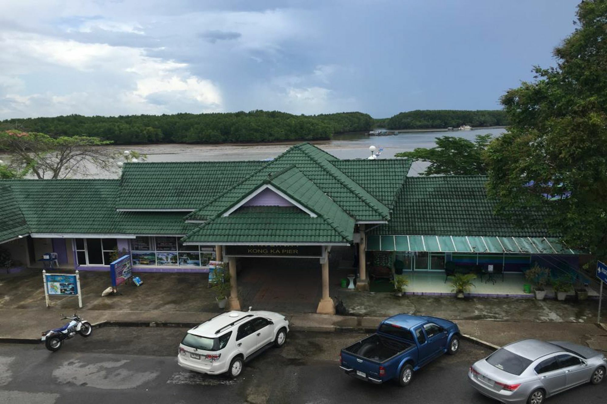 Hotel Krabi Marina Seaview Exterior foto